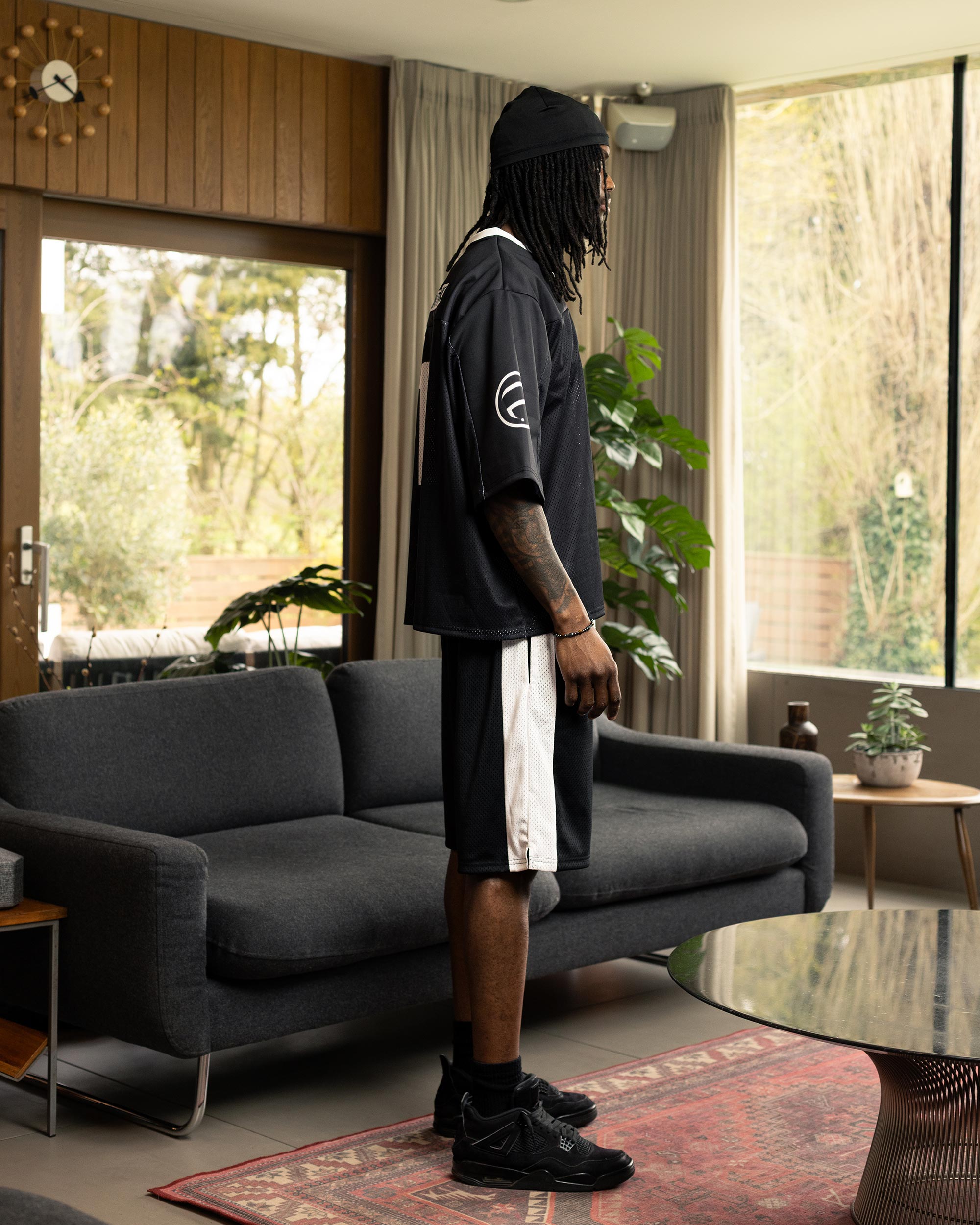 JET SETTERS JERSEY - BLACK