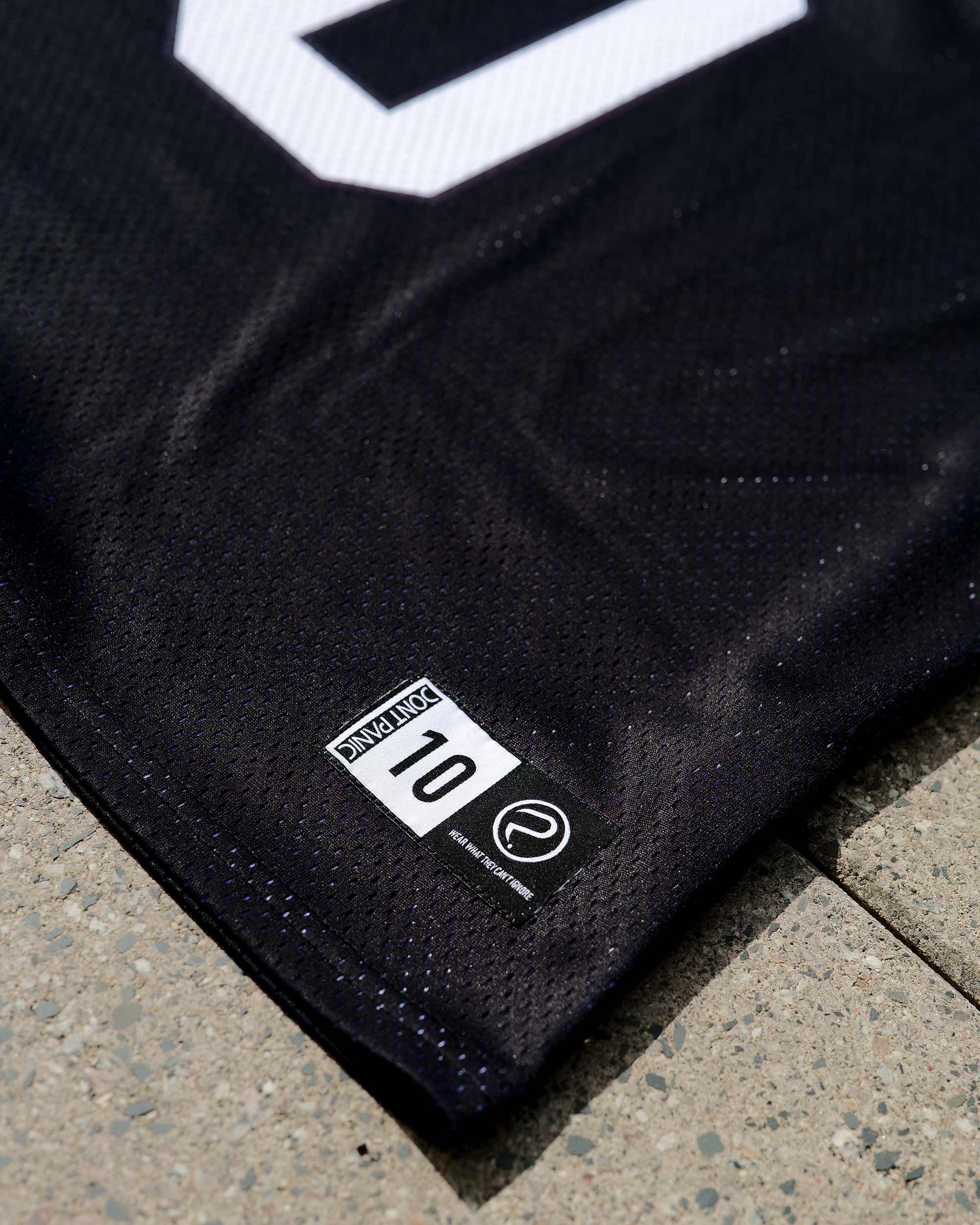 JET SETTERS JERSEY - BLACK